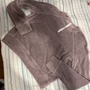 Lulu warm down⭐️crew pullover⭐️ size 4 like new ⭐️